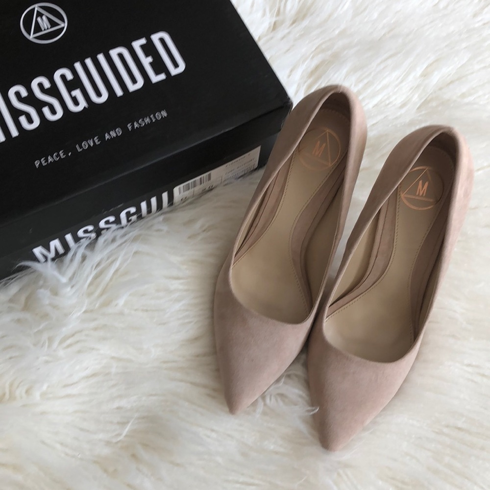 Faux Suede Pointed Toe Court Shoe
